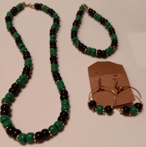 Necklace set by Skye's Creations